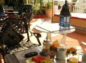 Guest House Nomadas Hostal Terrace 2